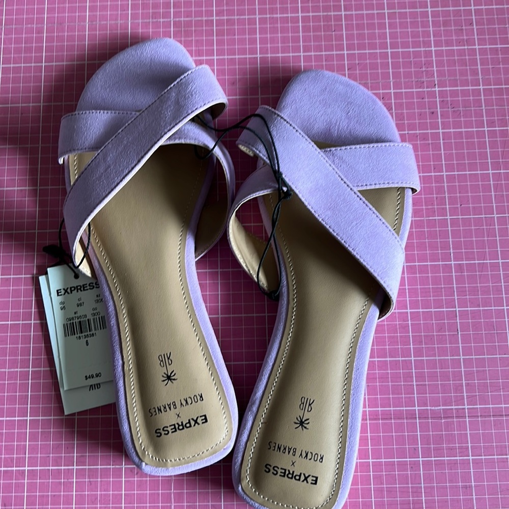 NEW w-tags Express sandals. Size 6 purple